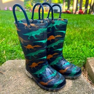 🦖 Cat & Jack light-up Dino toddler rain boots- size 7